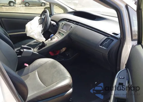 2013 Toyota Prius Three Se из США, поврежденный, VIN JTDKN3DU7D5577321